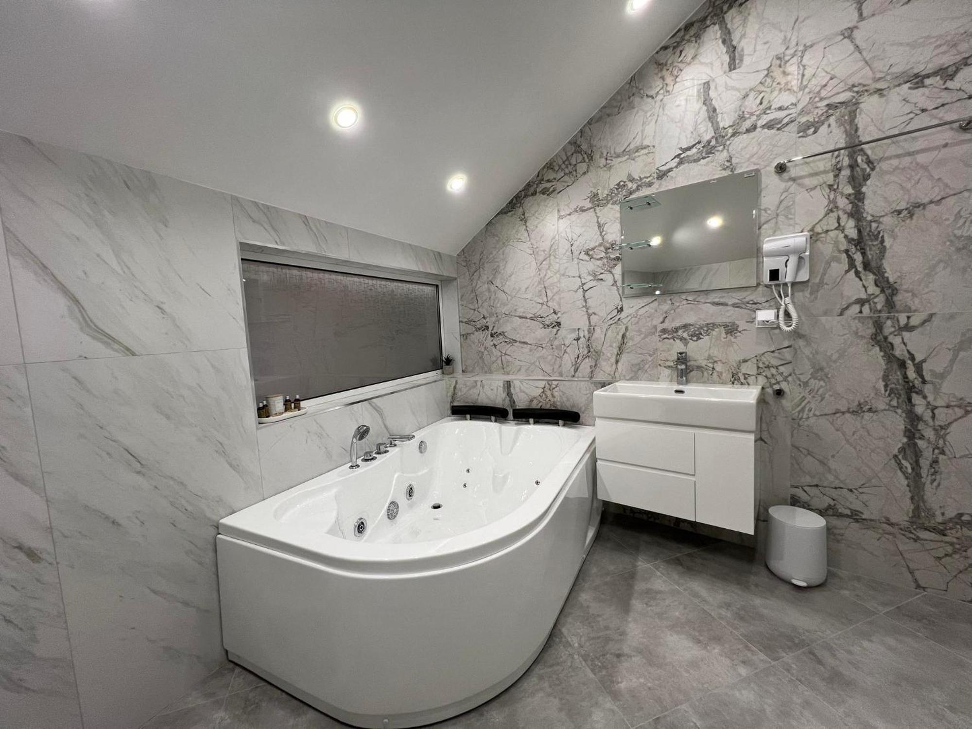 Хотел Vip Apart House Πλέβεν Εξωτερικό φωτογραφία