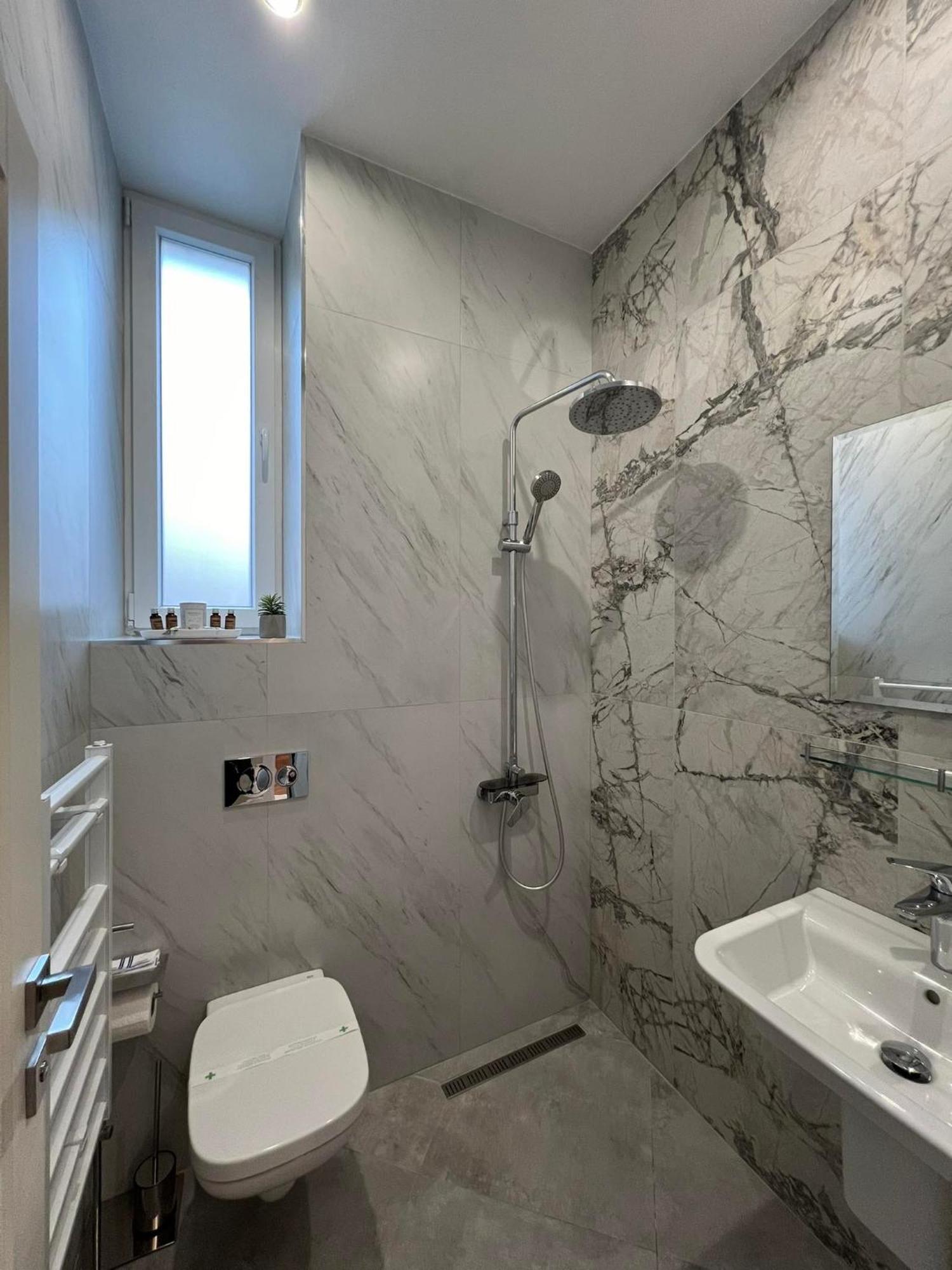 Хотел Vip Apart House Πλέβεν Εξωτερικό φωτογραφία